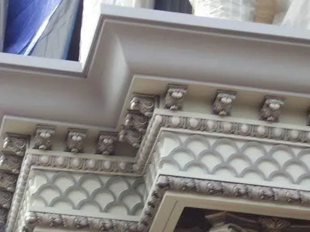 Lis Plafon Moulding Interior Ukir